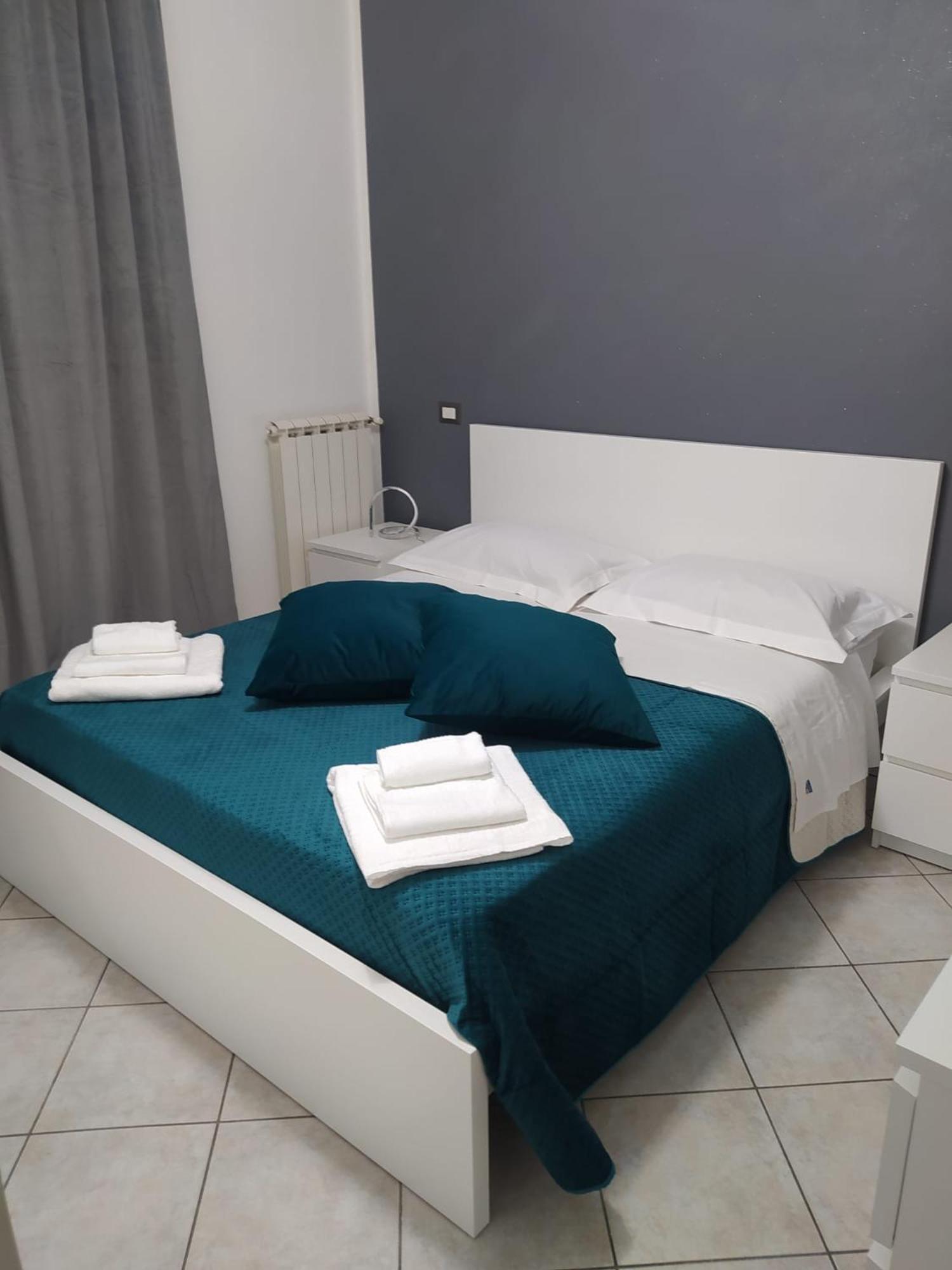 Apartment La Perla Del Mare - 9 Minutes From Fco Airport - Free Wifi E Netflix