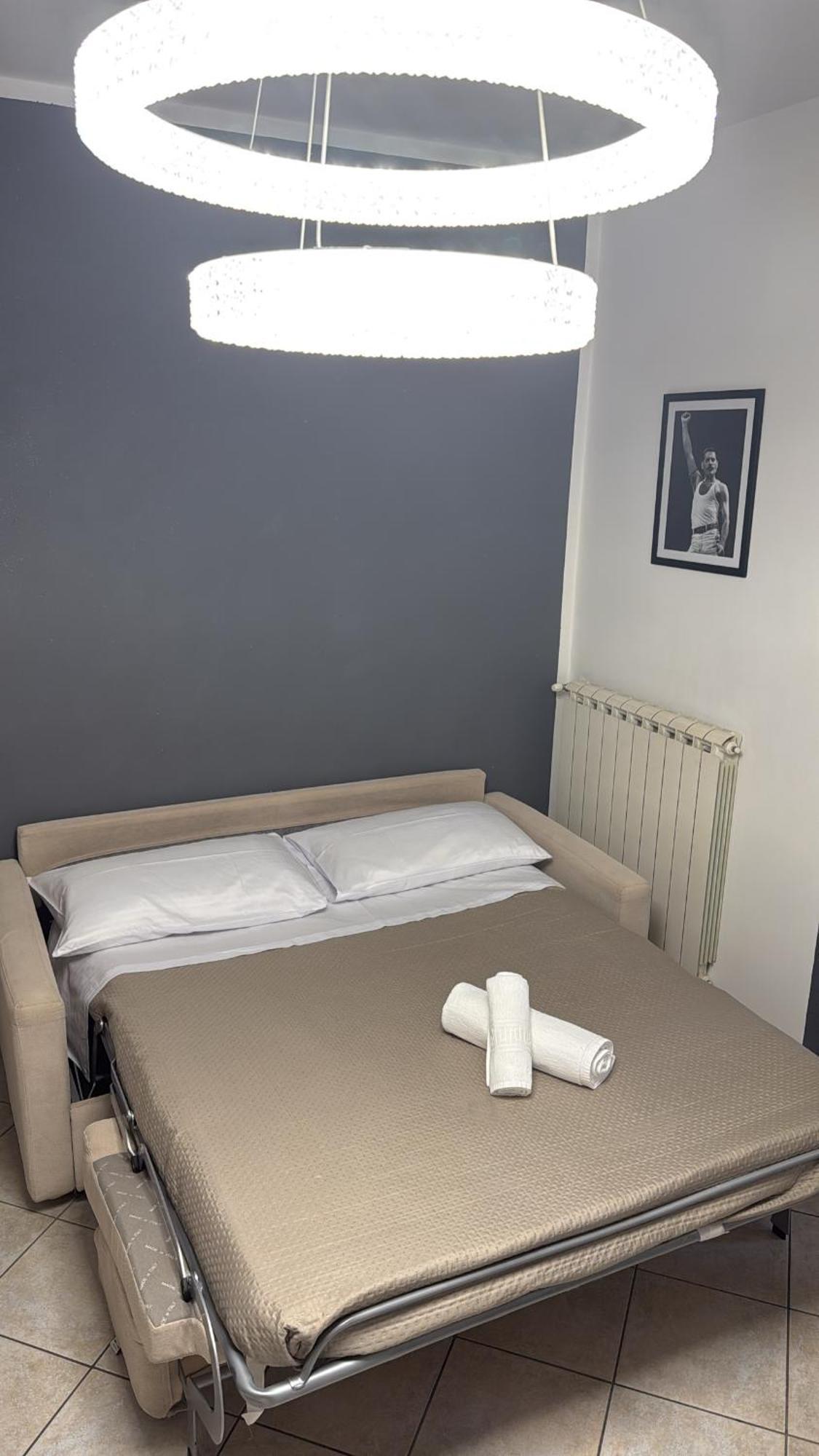 La Perla Del Mare - 9 Minutes From Fco Airport - Free Wifi E Netflix Apartment Fiumicino