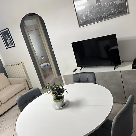 La Perla Del Mare - 9 Minutes From Fco Airport - Free Wifi E Netflix Apartment Fiumicino Exterior photo